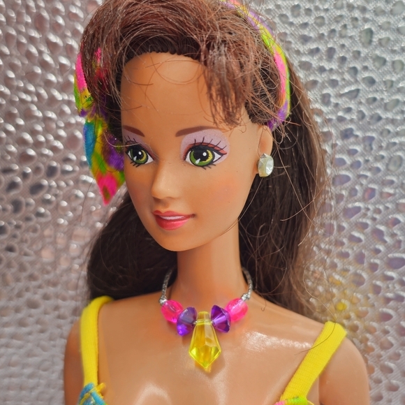 Vintage 1992 Barbie Glitter Beach Teresa Doll - Picture 4 of 11